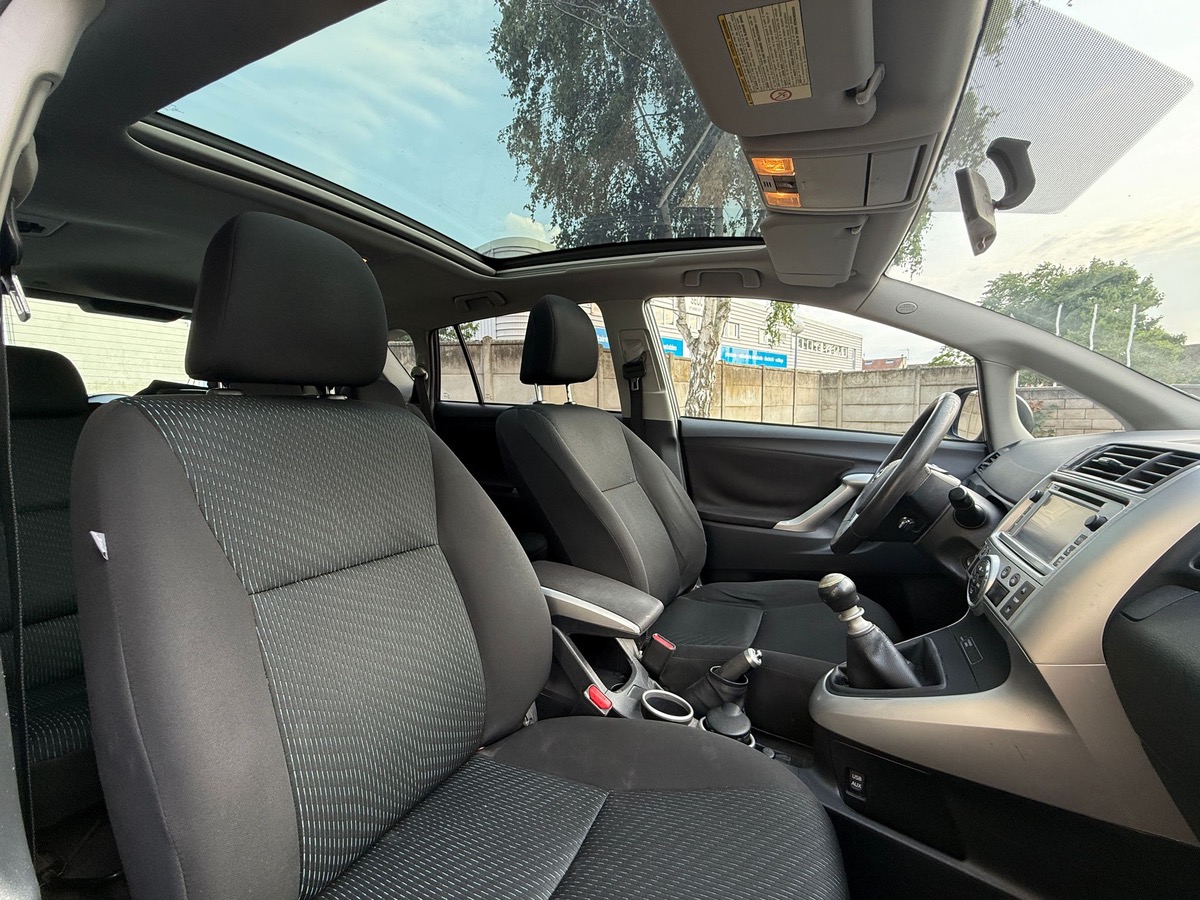 Toyota Verso 126 D-4D 7 place Business 4XCBL