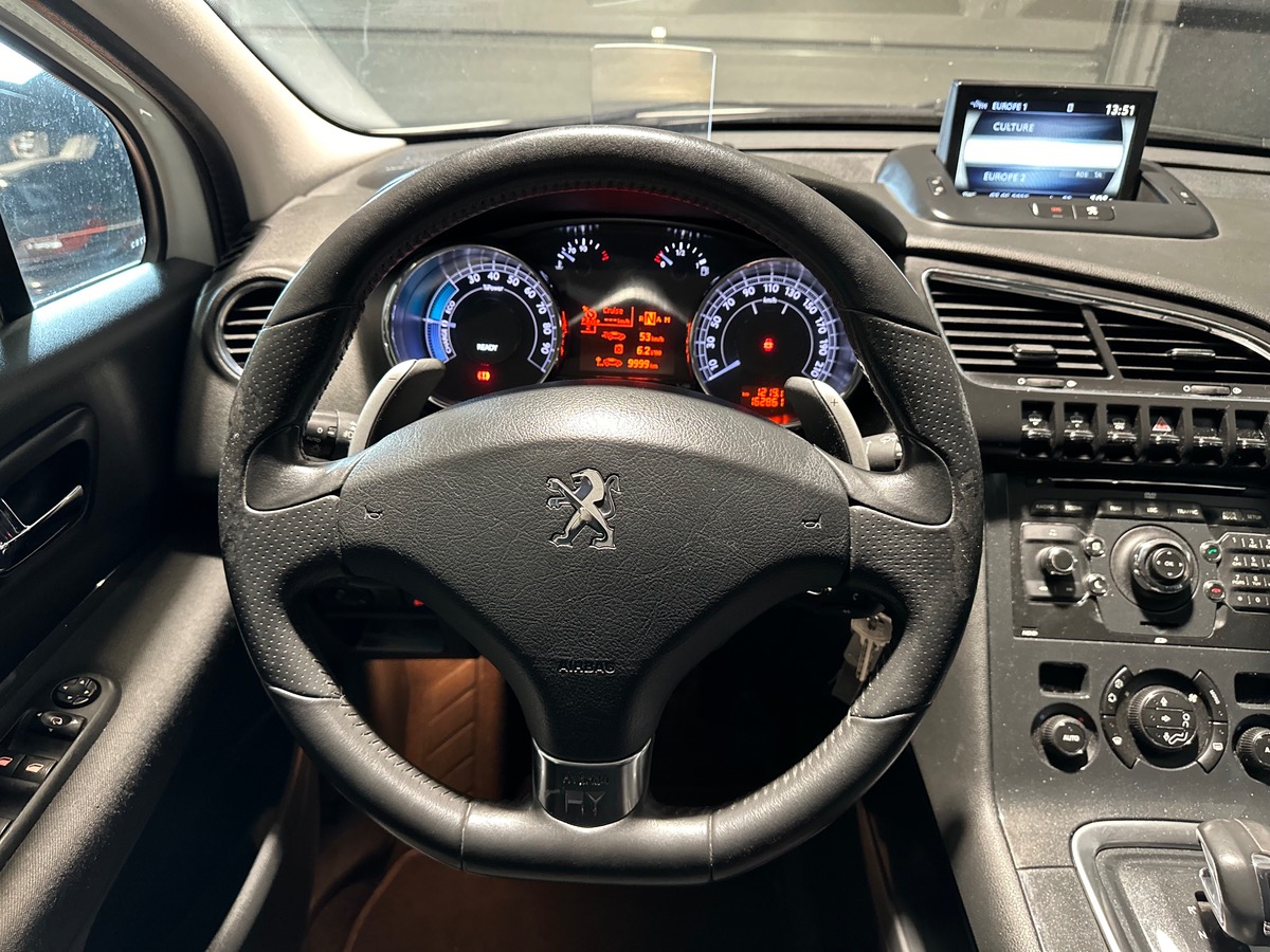Peugeot 3008 2.0 hdi HYBRID