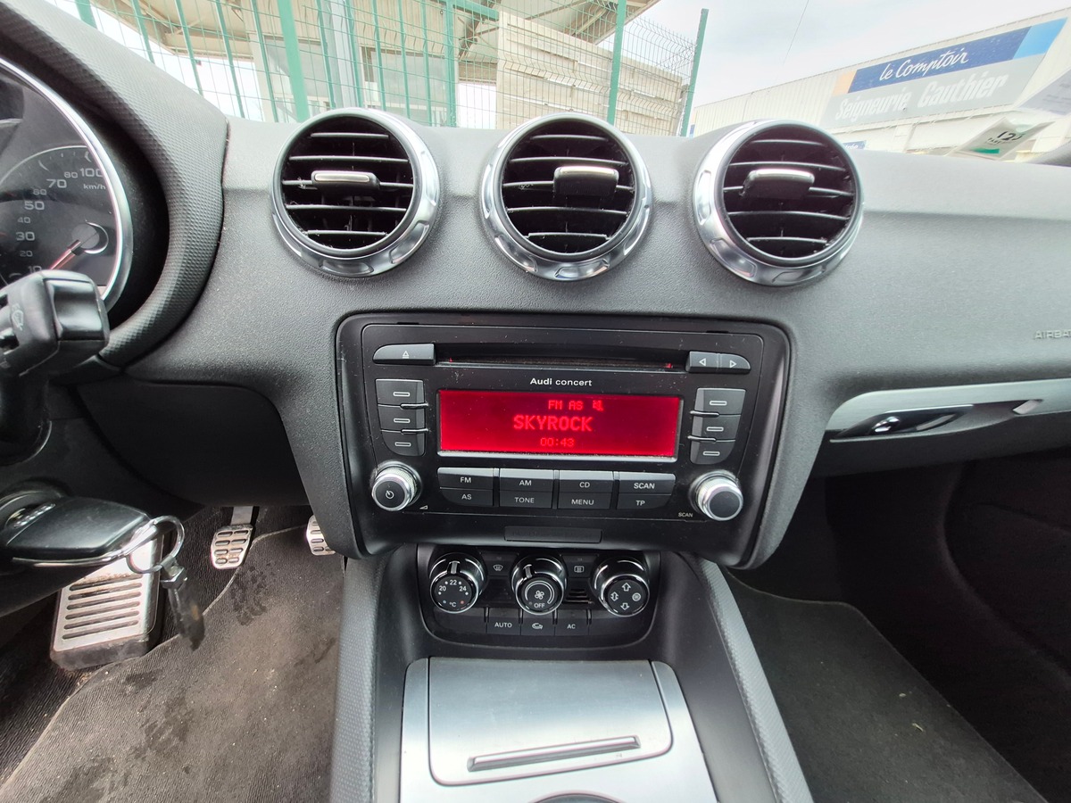 Audi TT 1.8 TFSI 160 S LINE