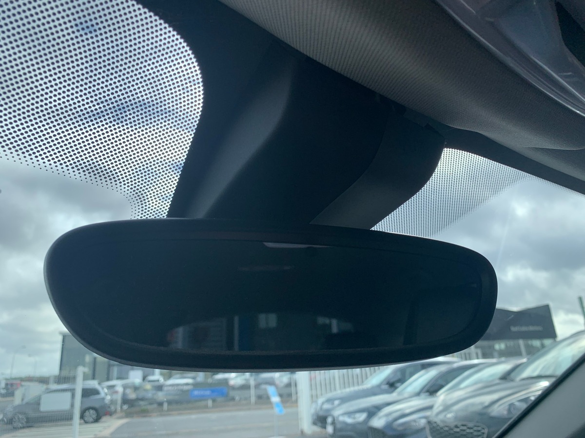 Bmw X1 115 chevaux | X-Line | Caméra de recul | Sièges chauffants | Régulateur de vitesse | GPS