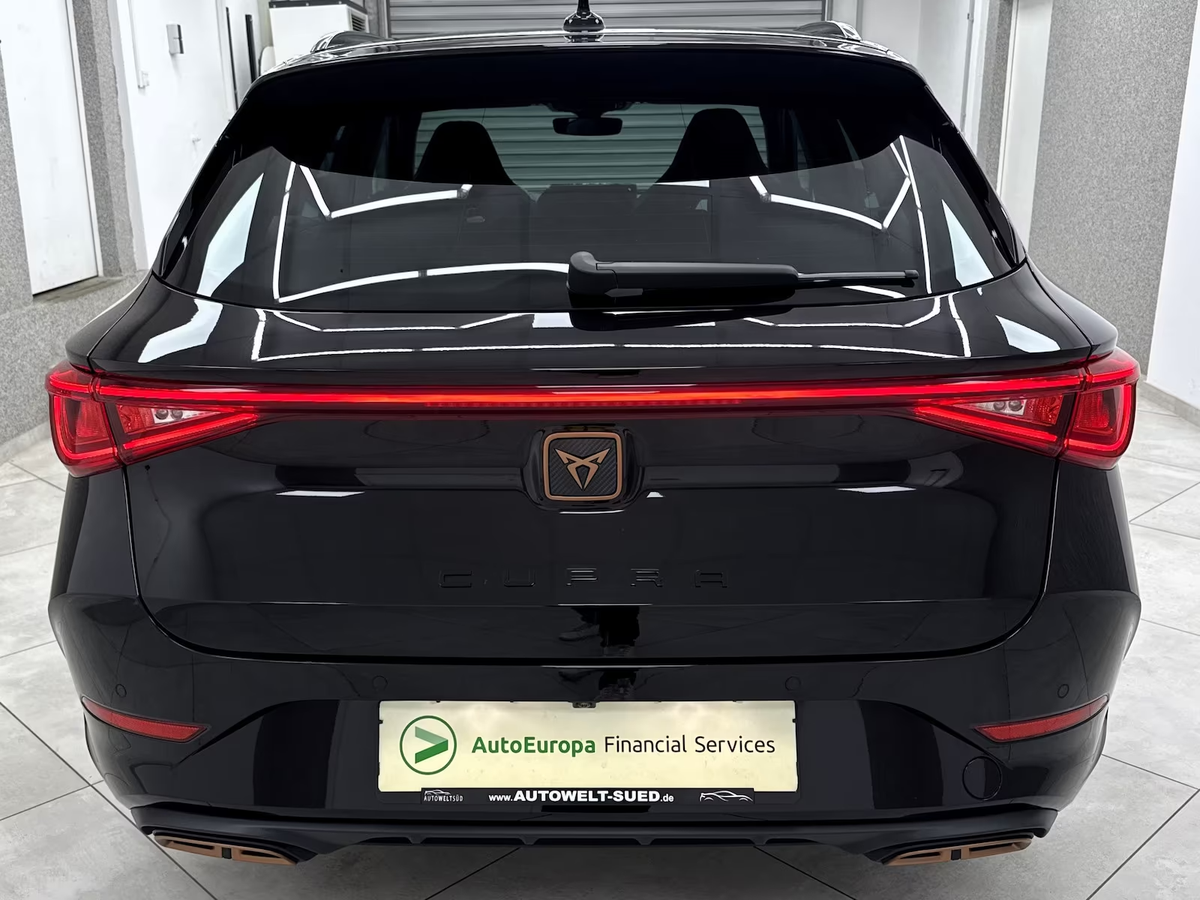 Cupra Leon ST 1.4 e-Hybrid 204ch V DSG6/Beats/Matrix/Pack Drive XL