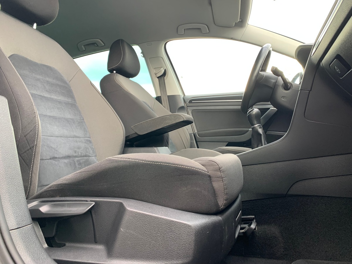 Volkswagen Golf 105 ch | Régulateur vitesse | Radar de stationnement avant arriére | GPS | Bluetooth