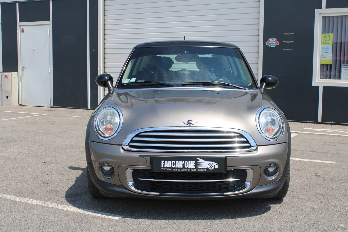 Mini Cooper D - 1.6D -  112cv - Garantie 12 Mois