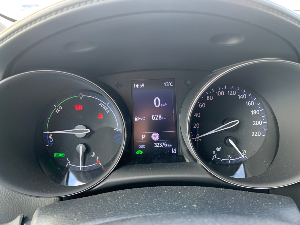 Toyota C-HR 184 ch | Attelage | GPS | Radio JBL | Caméra recul | Radar stationnement arriére, avant