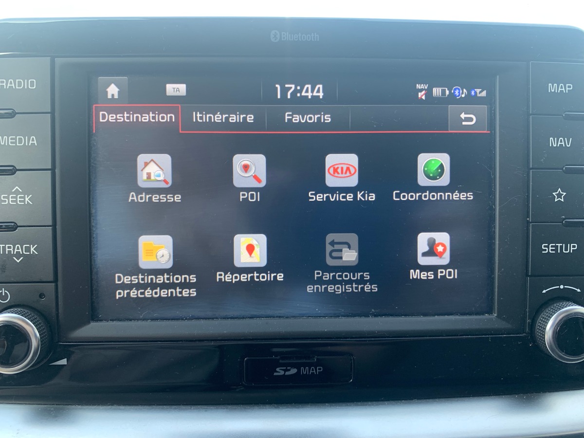 Kia Stonic 120 ch | Premium | Caméra recul | Régulateur vitesse | Apple car Play | Siéges chauffants
