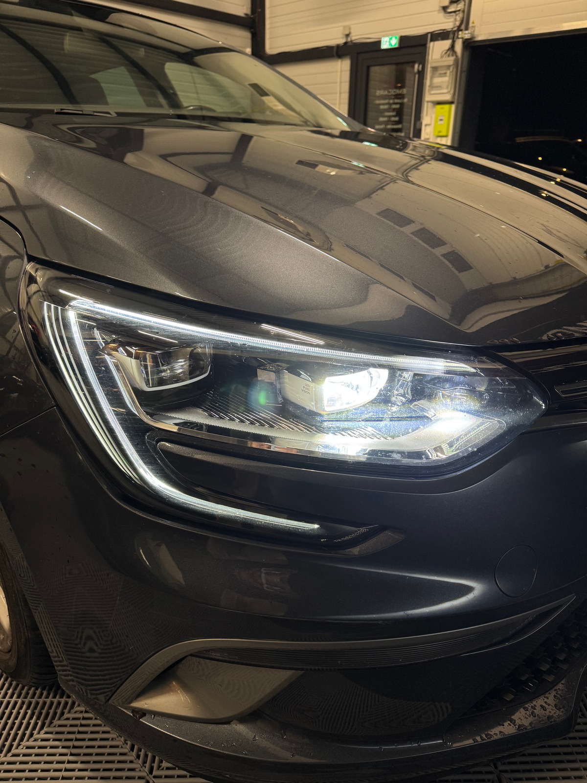 RENAULT Megane IV BERLINE dCi 130 Energy GT LINE