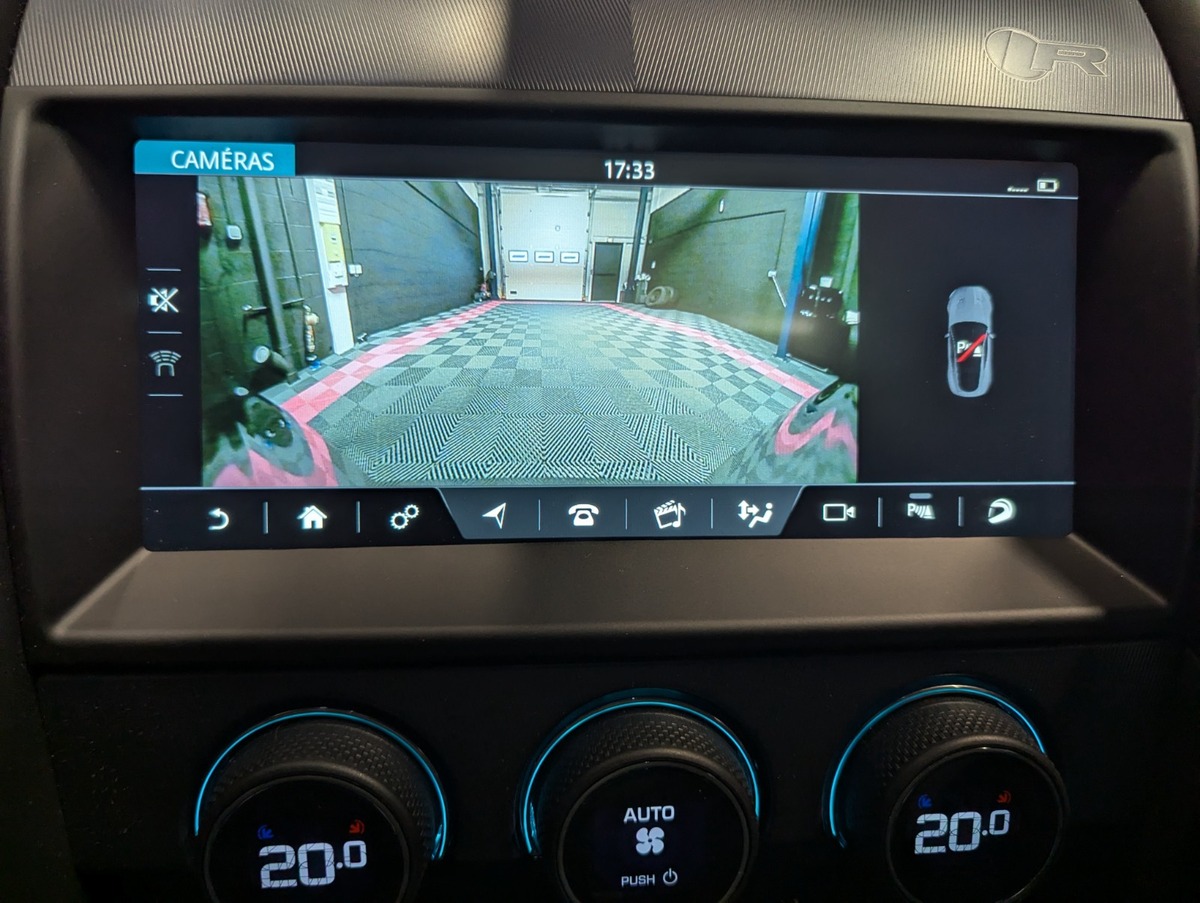 Jaguar F-TYPE R V8 5L 575 ch BVA8 AWD PAS DE MALUS