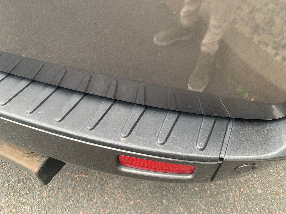 Ford TRANSIT CUSTOM 130 ch | L1H1 Trend Business | 3 Places | Caméra recul | Attelage | Roue secours
