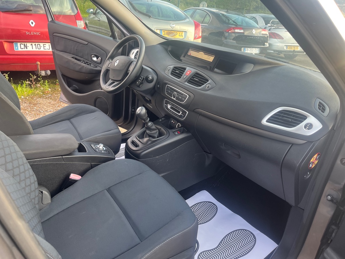 RENAULT Scenic 1.5 dci