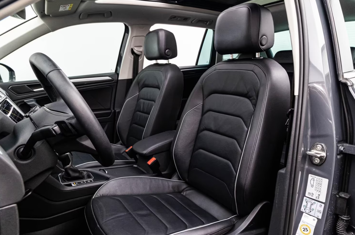 Volkswagen Tiguan II 1.4 eHybrid 245ch Elegance DSG6 Toit ouvrant Attelage