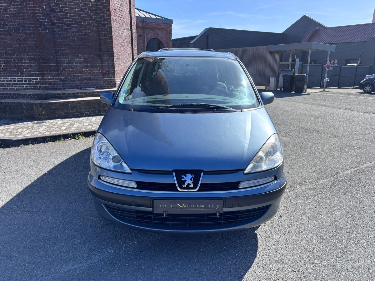Peugeot 807 8 places 2.0 HDi 120 Confort - Distribution neuve - Attelage - Garantie