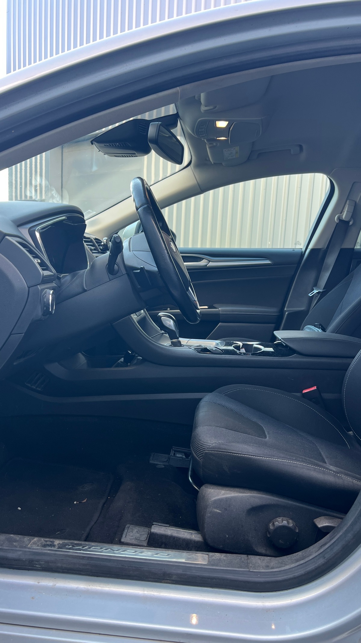 Ford Mondeo 2.0 tdci 150ch Titanium PowerShift 5p