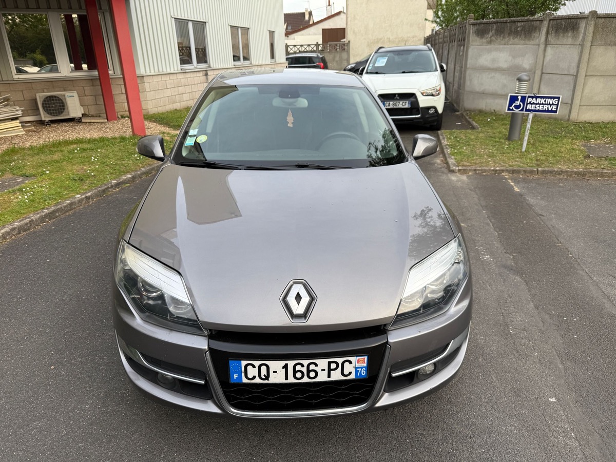 RENAULT Laguna 1.5 DCI 110 CV black éditions 4X