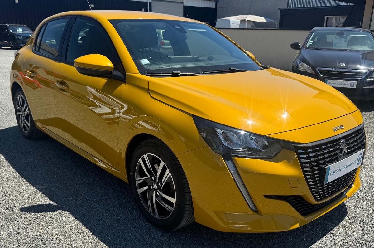 Peugeot 208