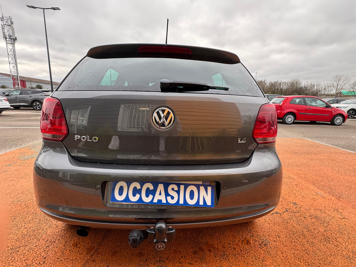 Volkswagen Polo V 5 portes 1.4 i 86 CH VOLANT A DROITE