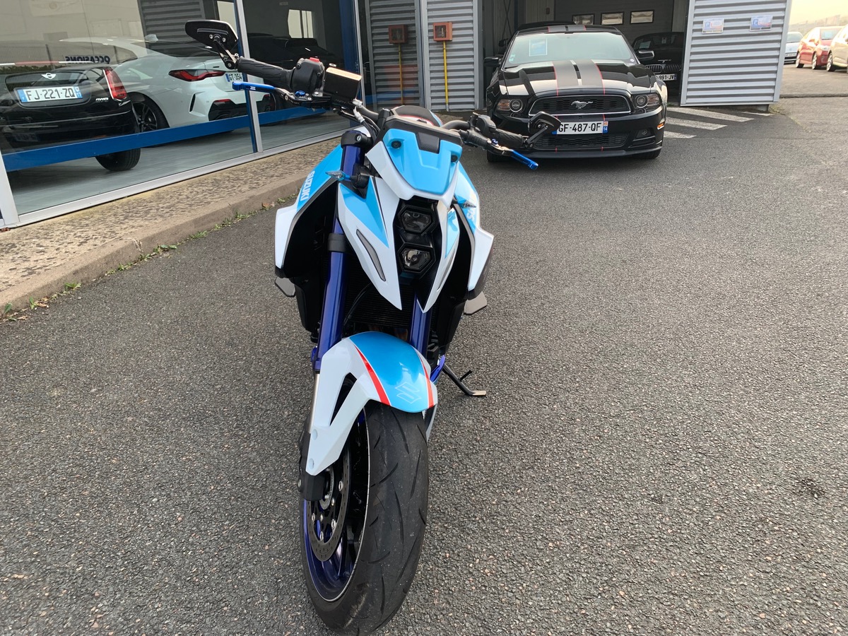 Suzuki GSX800 Dernière révision constructeur à 1131 kms en 03/2025