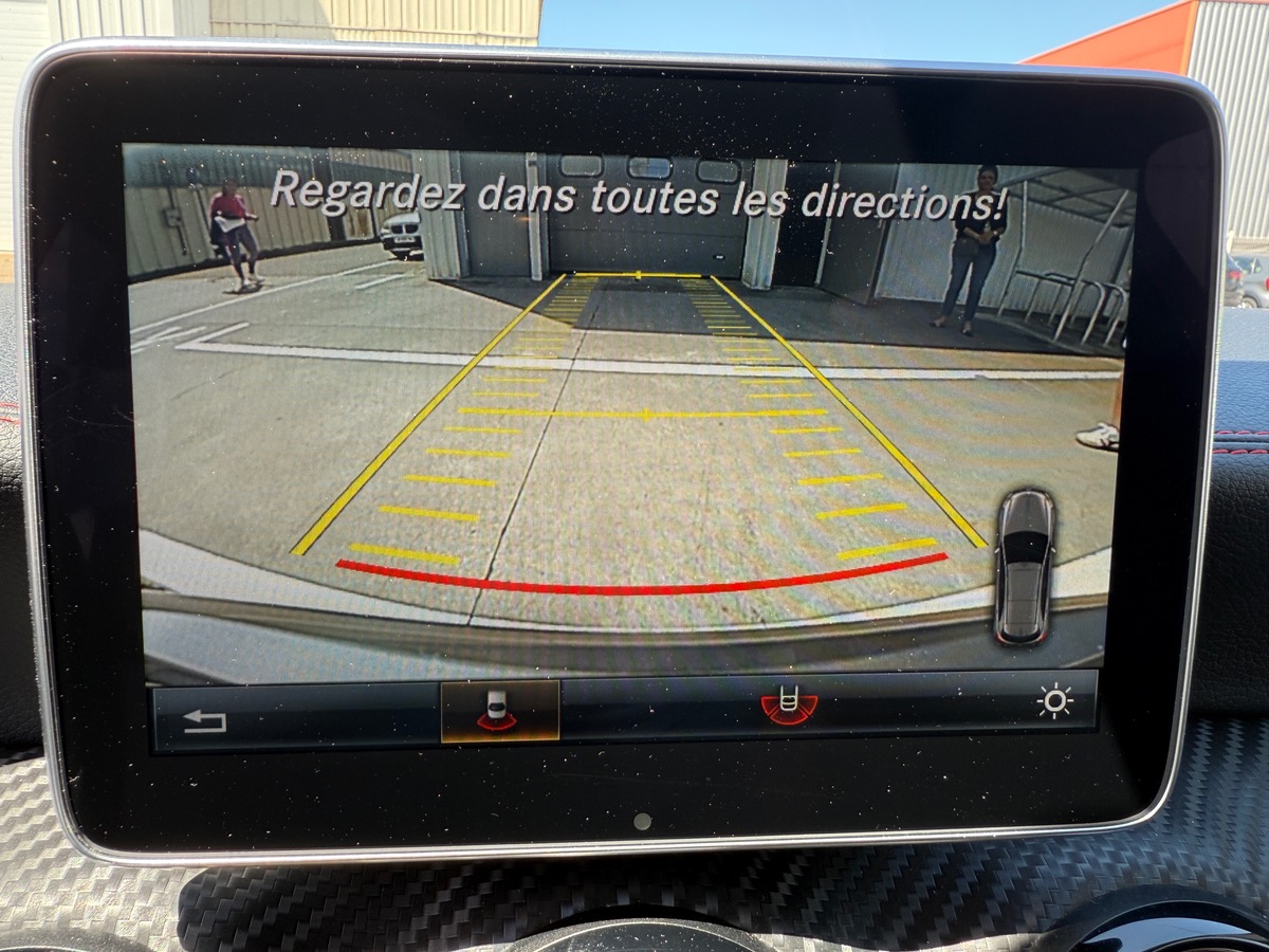 Mercedes-Benz A 45 AMG 4MATIC 2.0L 381cv 7G-DCT, Échappement performance, Suspension pilotée