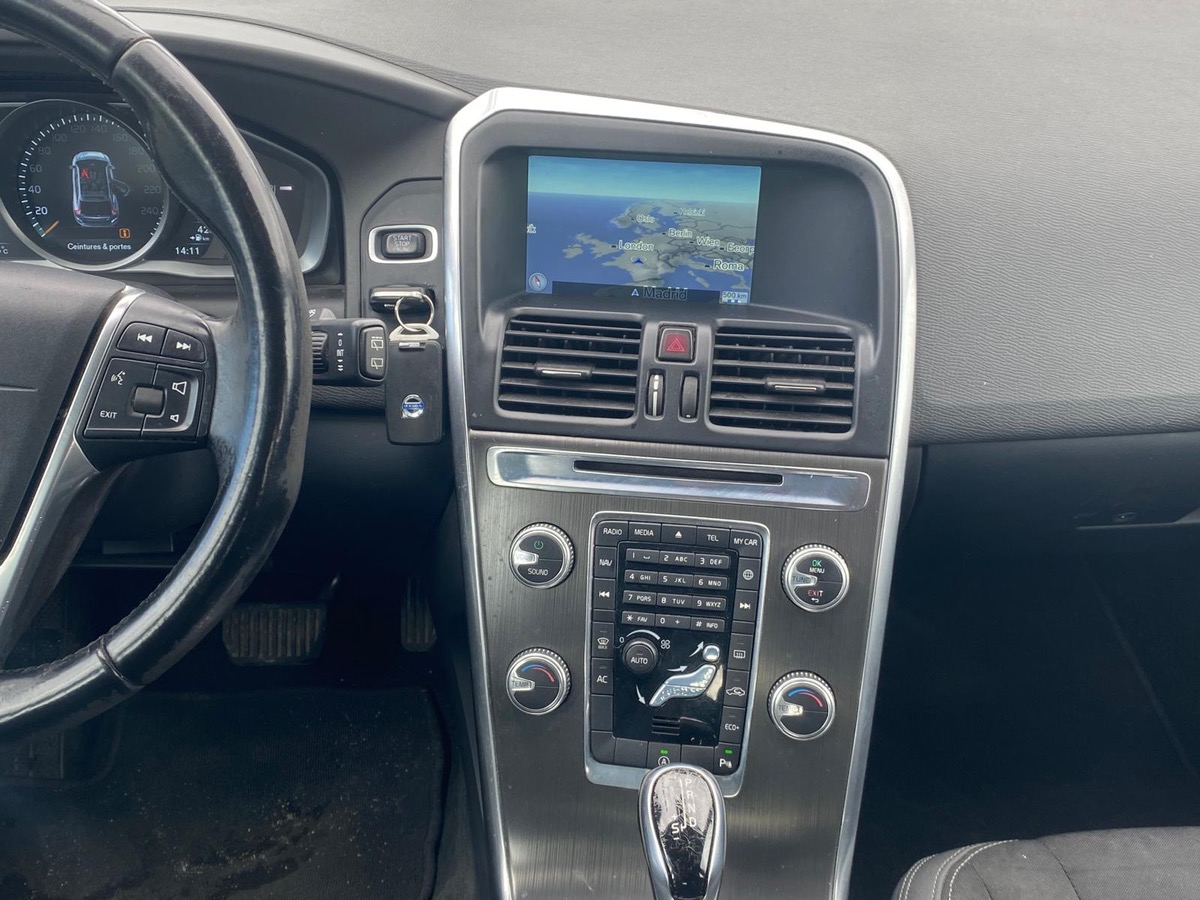Volvo XC60 d4 2.0 181cv S&S kit de distribution neuf 226020km