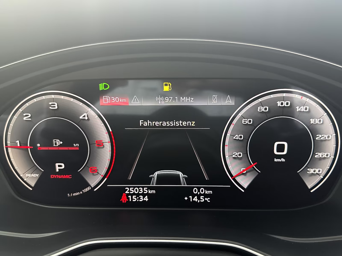 Audi A4 Allroad 40 TDI 204ch Design quattro S tronic 7/Attelage/Caméra/LED