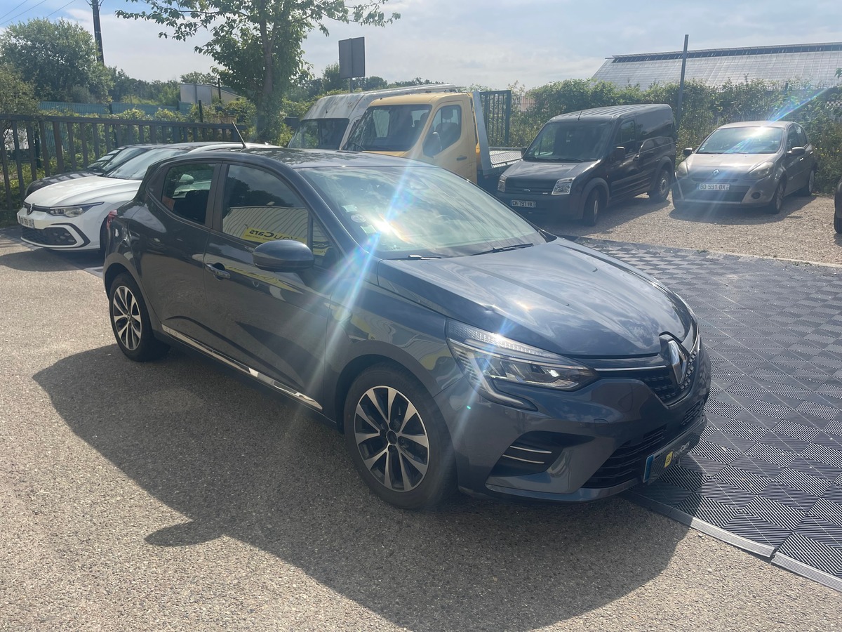 RENAULT Clio V 1.0 TCe 100 cv CARPLAY - CLIMATISATION - RADAR DE RECUL - REGULATEUR DE VITESSE