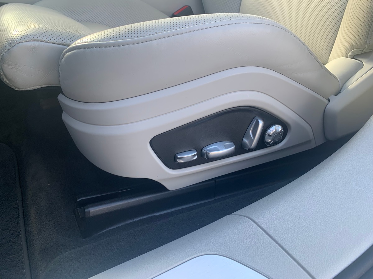 Porsche Panamera 462 | V6 | 4 E-HYBRID | Caméra | Apple car play | GPS | GARANTIE PORSCHE APPROVED