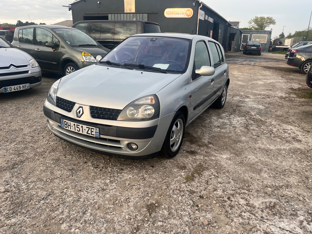 RENAULT Clio 1.4I 16V