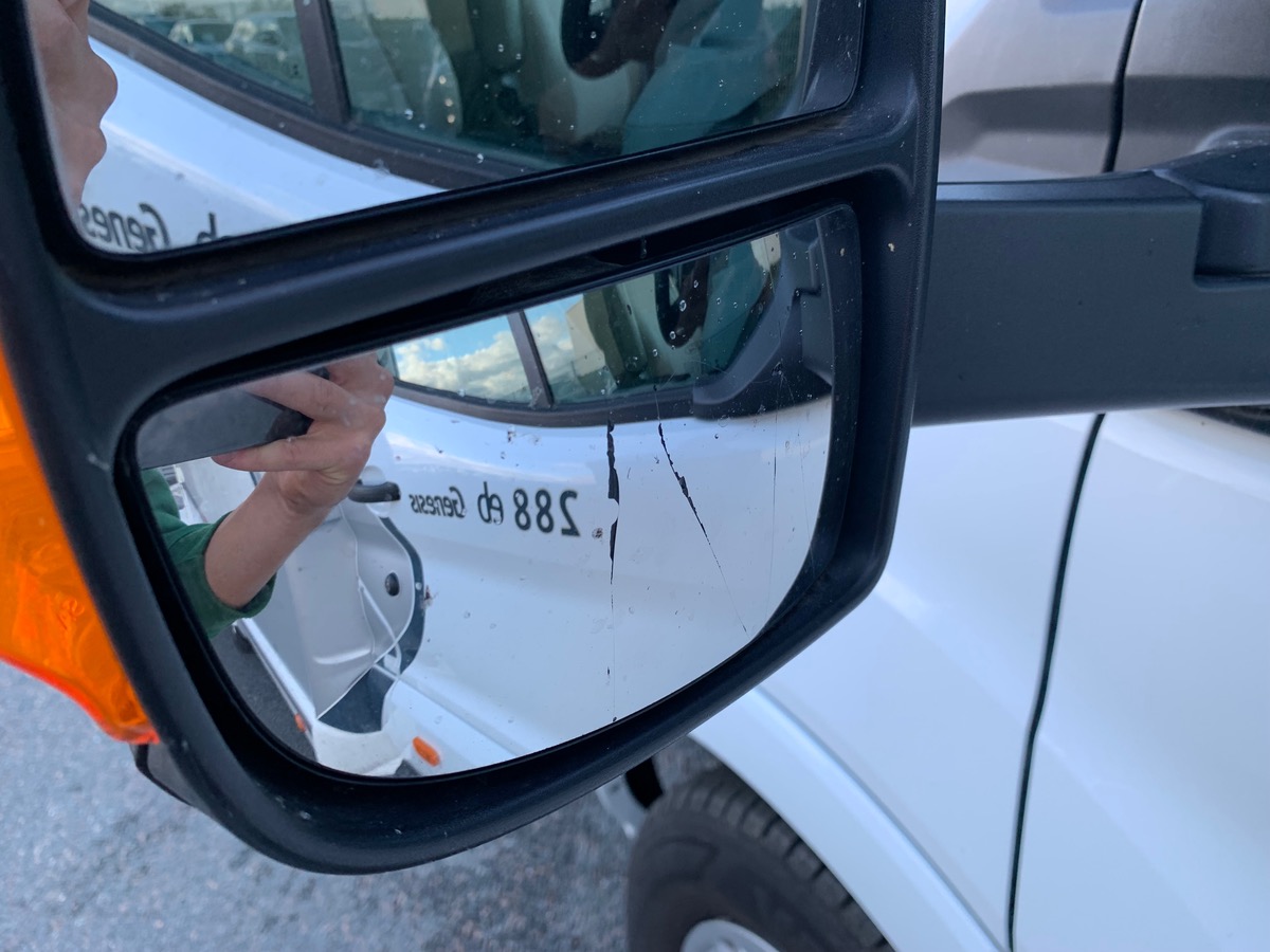 Ford Challenger 155 ch | 2,2 litres | GENESIS 288 EB Profilé | 3 Couchages | Caméra de recul