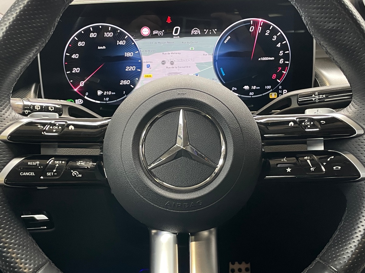 Mercedes Benz GLC 300E EQ POWER 4MATIC 9G-TRONIC - AMG LINE - ENTRETIEN CONSTRUCTEUR - 1ERE MAIN