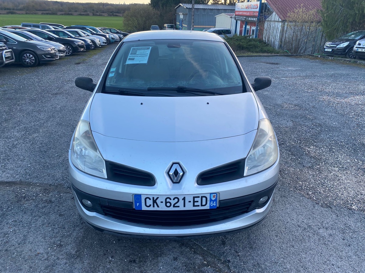 RENAULT Clio 1.5 dci 70cv 188055km garantie 3 mois