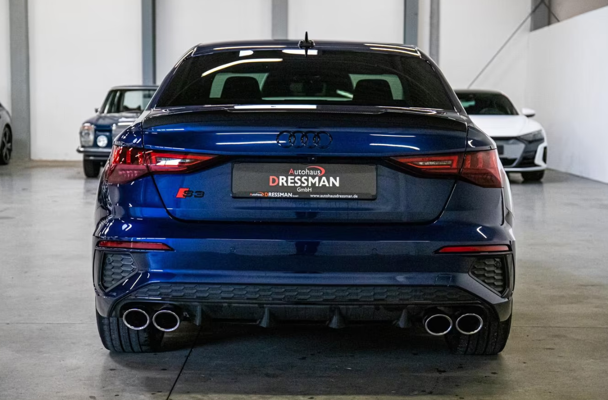 Audi S3 Berline IV 2.0 TFSI 310ch quattro S tronic 7 Bang&Olufsen Toit ouvrant Feux matrix