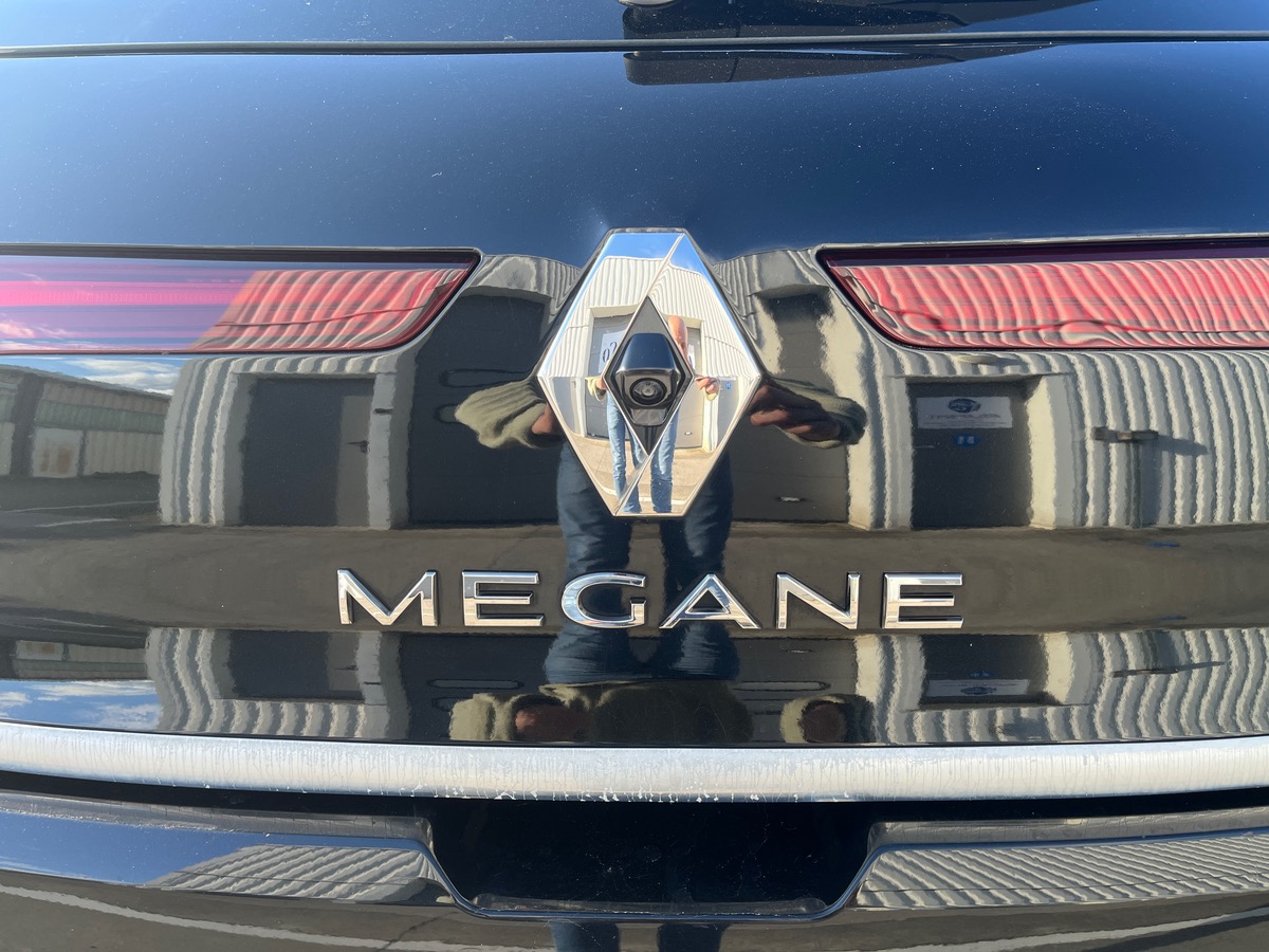 RENAULT Megane IV 1.5 BlueDCI 115ch RS Line EDC, Affichage tête haute, Régulateur adaptatif