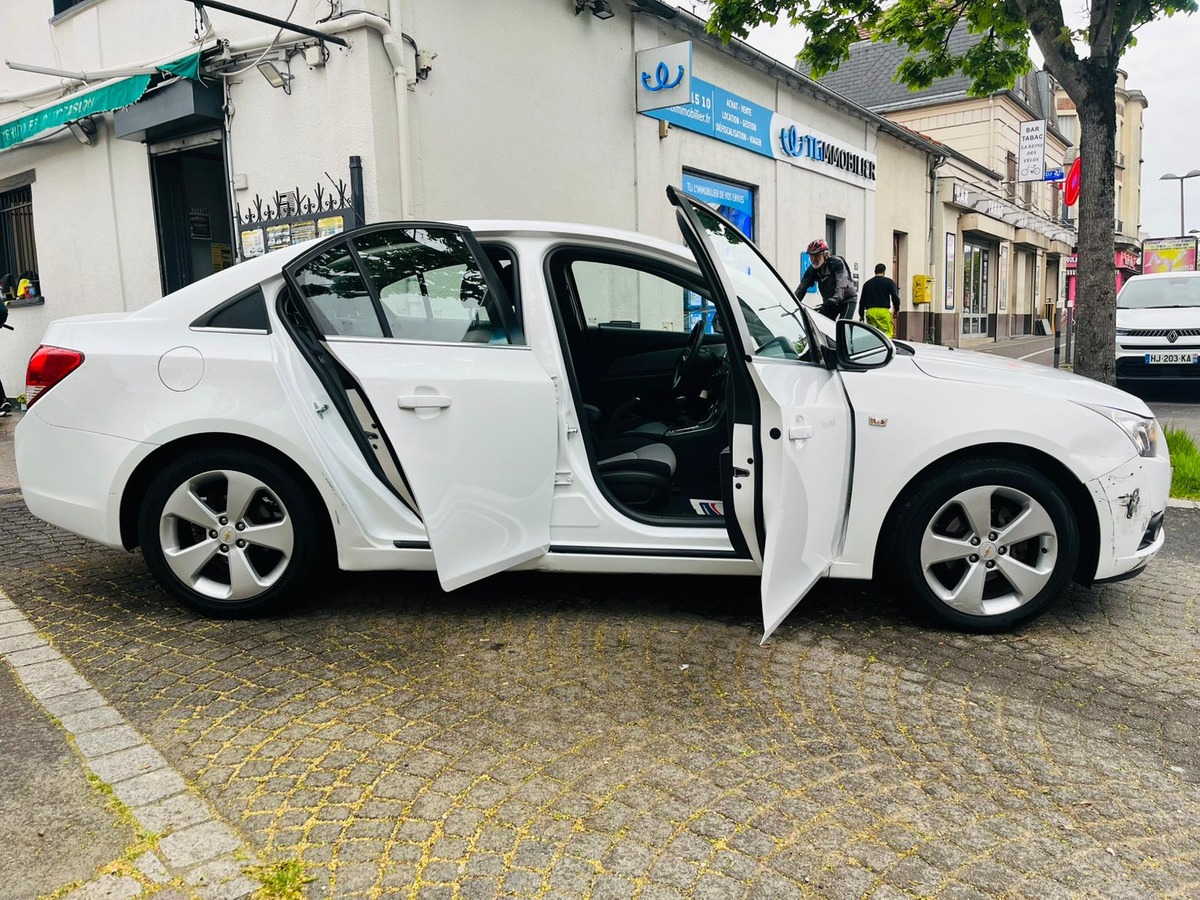 Chevrolet Cruze LT - 1.8 16V 140cv BV5 -  Crit' 1 / 3ème Main - Reprise Possible - 4xCB