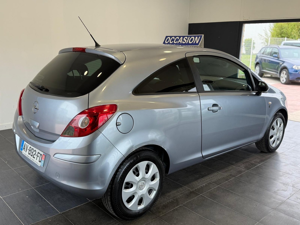 Opel Corsa 1.4 100