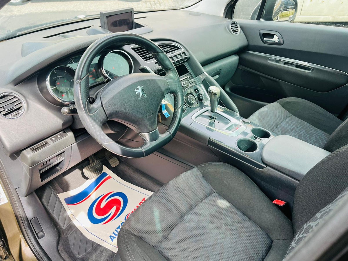 Peugeot 3008 Premium Pack - 1.6 Hdi 110cv BVA6  - 1ère Main - 4xCb - Reprise Possible