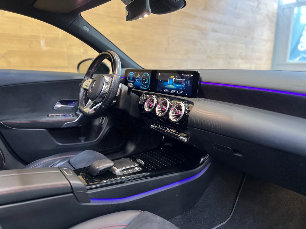 Mercedes-Benz Classe A 250 E 8G-DCT AMG line PHEV HYBRID RECHARGEABLE
