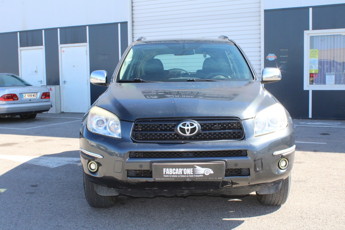 Toyota RAV4 2.2 D4D - 16V TURBO 136CV 4WD - Garantie 12 Mois
