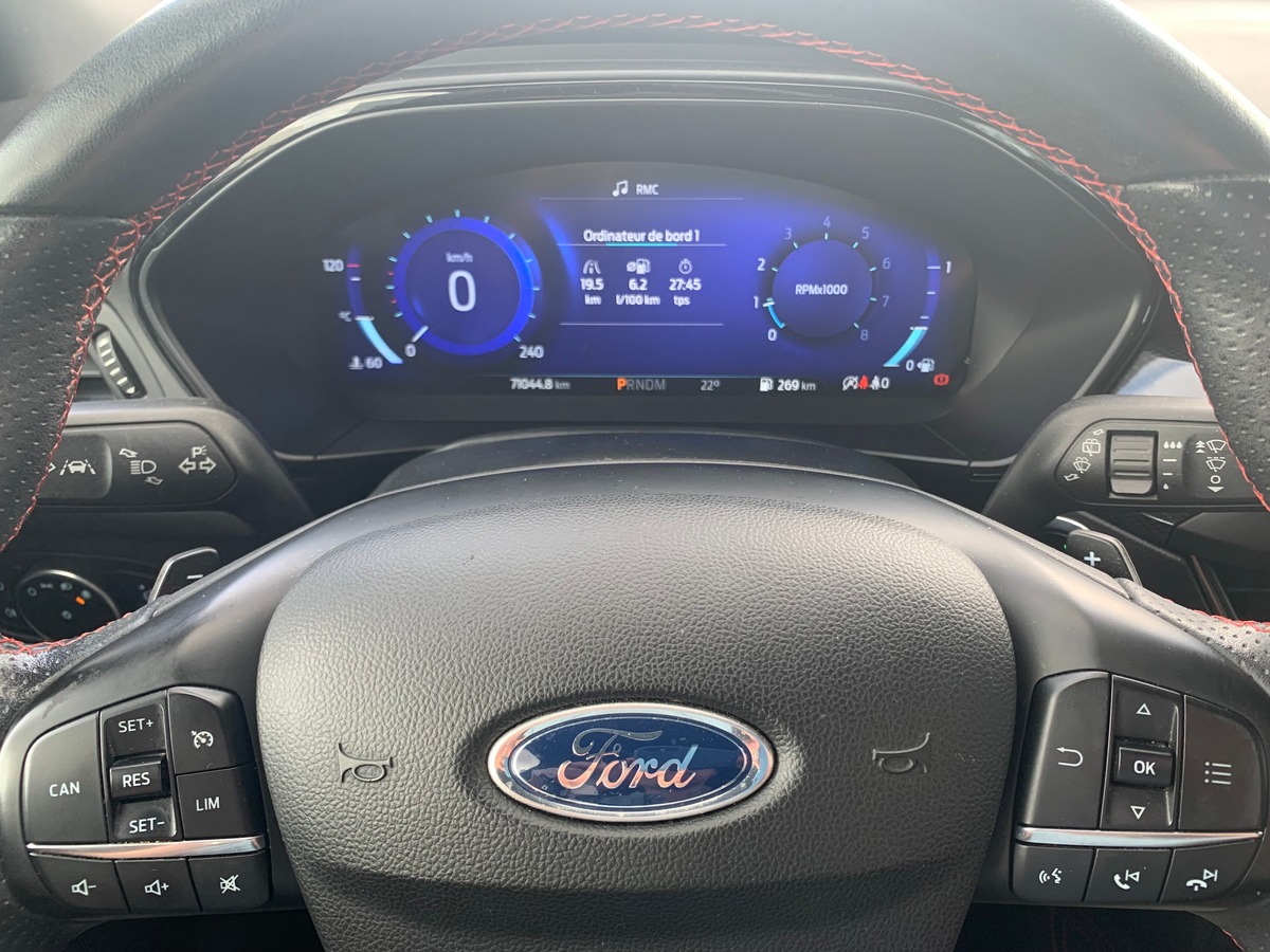 Ford Focus 125 ch | ST-LINE X | Caméra de recul | Apple car play Android auto | Régulateur vitesse
