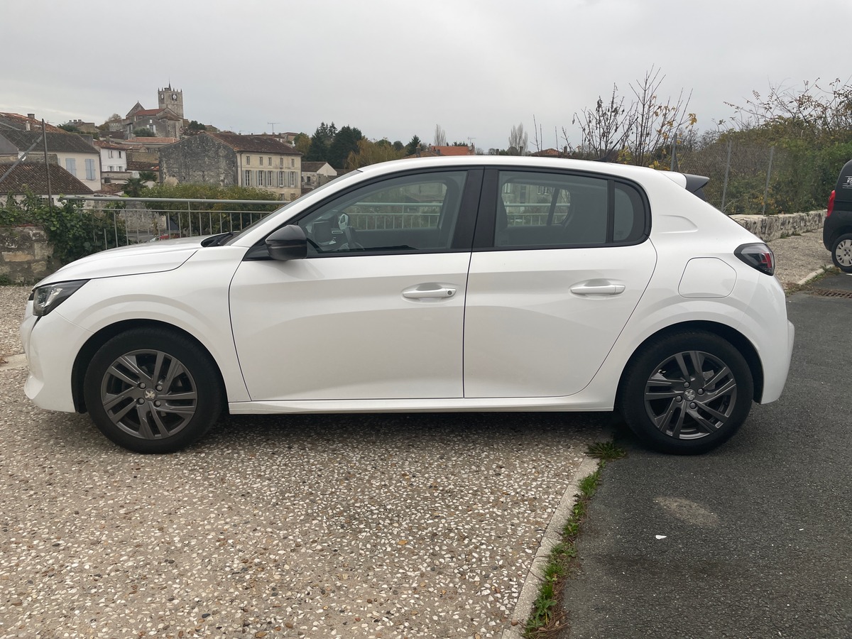 Peugeot 208 1.2 Puretech 75-  Finition Active Business - Historique Complet