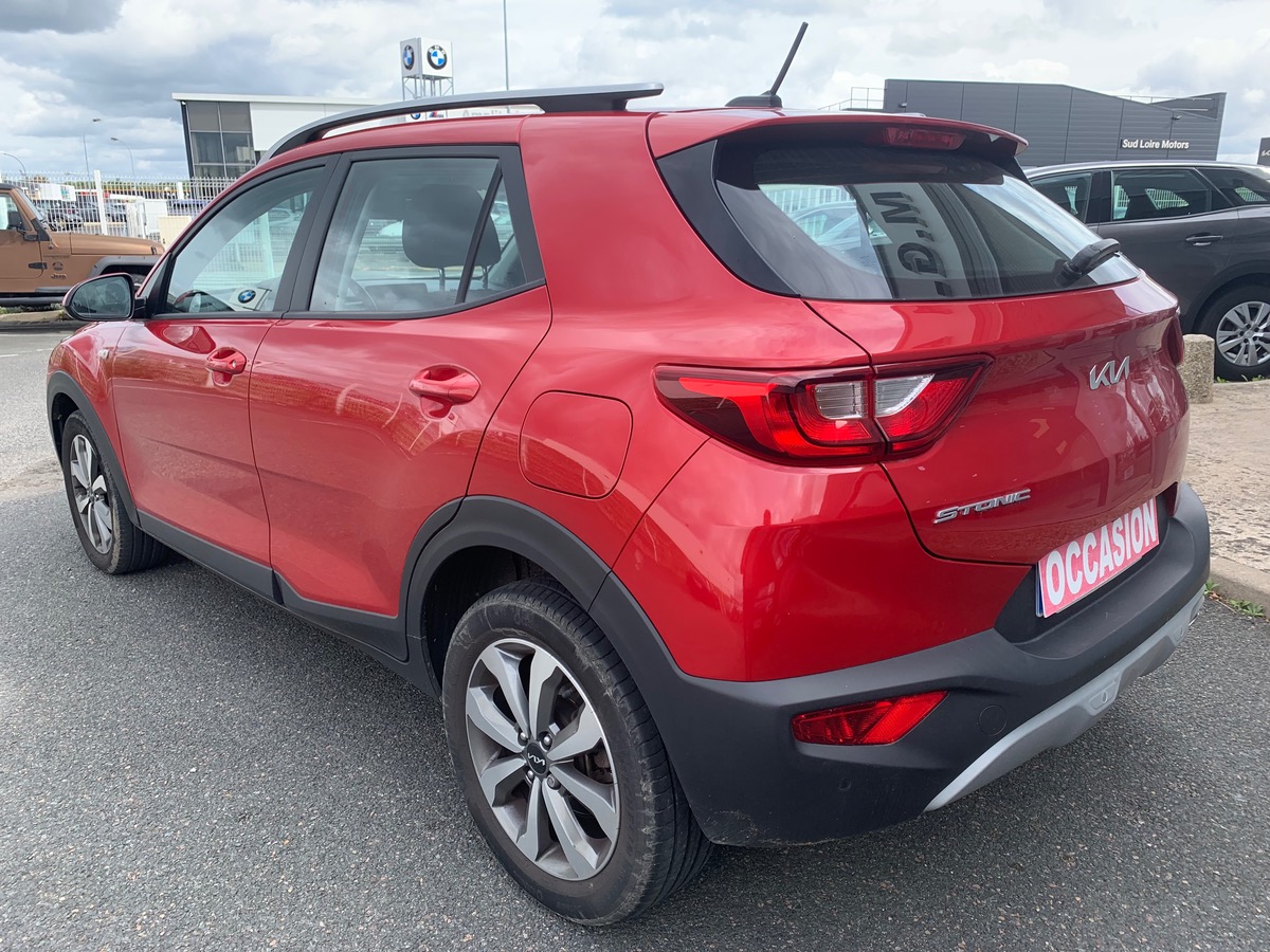 Kia Stonic 120 ch | Active | Caméra recul | Apple Car Play | Entretiens et Garantie constructeur