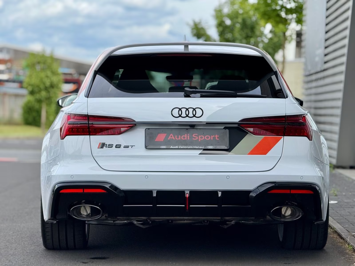 Audi RS6 Avant V 4.0 V8 TFSI 630ch GT quattro tiptronic