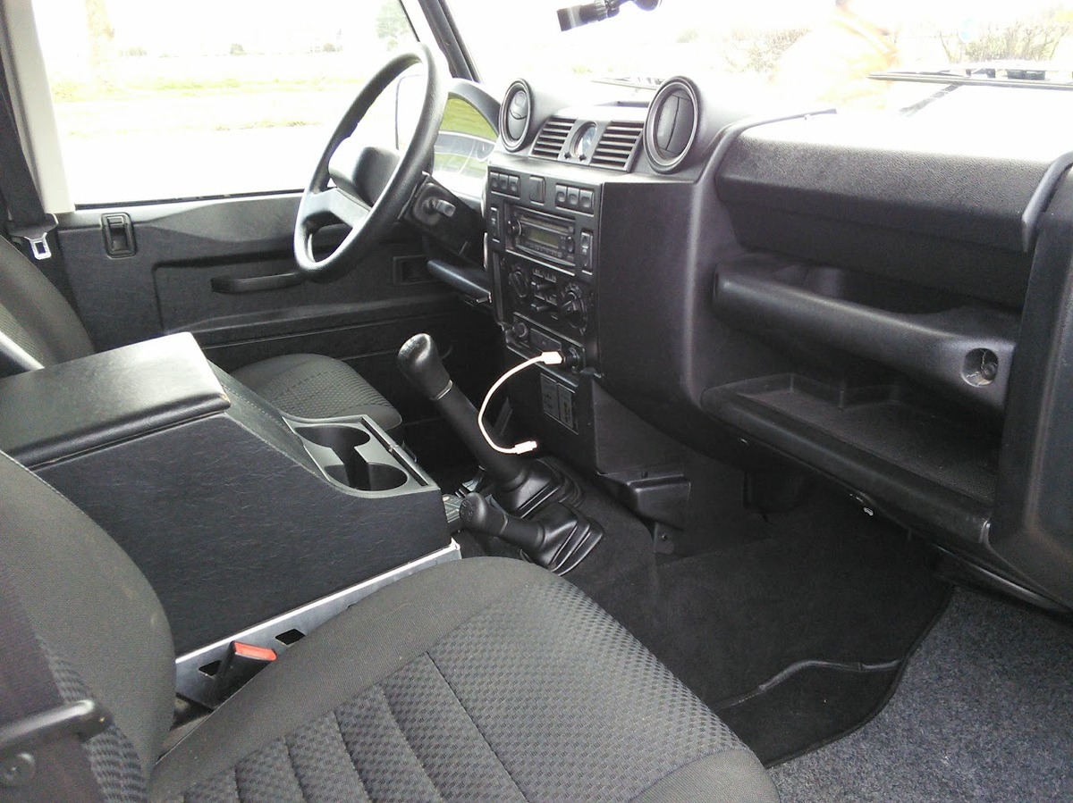 Land-Rover Defender 2.4 Td4 120 4x4 AMENAGE