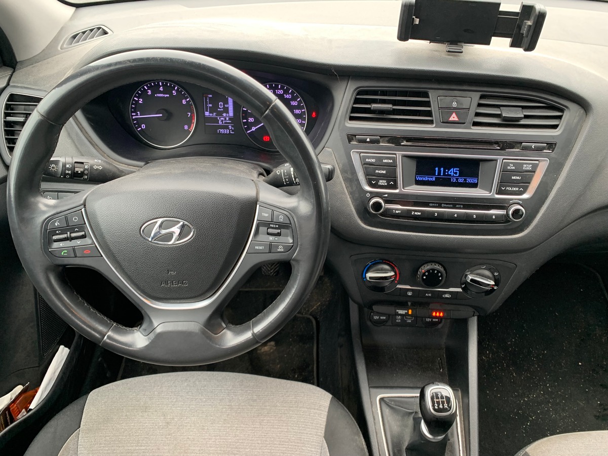 Hyundai i20 84 ch | Edition 1 | Régulateur de vitesse | Jantes Alu | Climatisation | Radar arriére