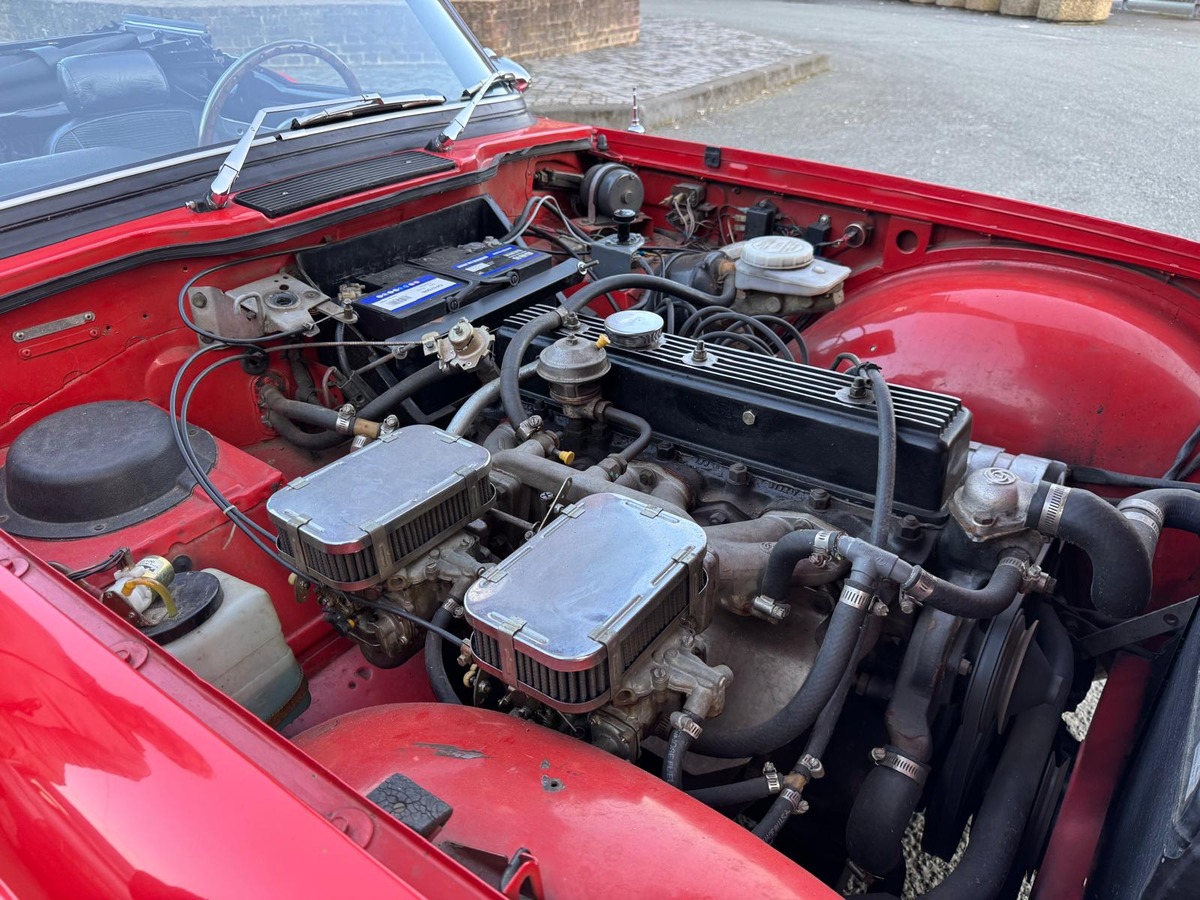 Triumph TR 6 Overdrive cabriolet 1976 - conduite à gauche