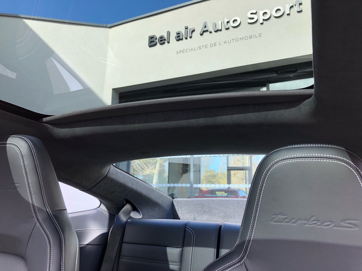 Porsche 911 TURBO S COUPE / TVA / 13464 KMS