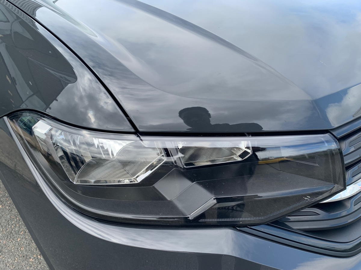 Volkswagen T-Cross 95 ch | Base | Attelage | Pack Stationnement arriére avant | Climatisation
