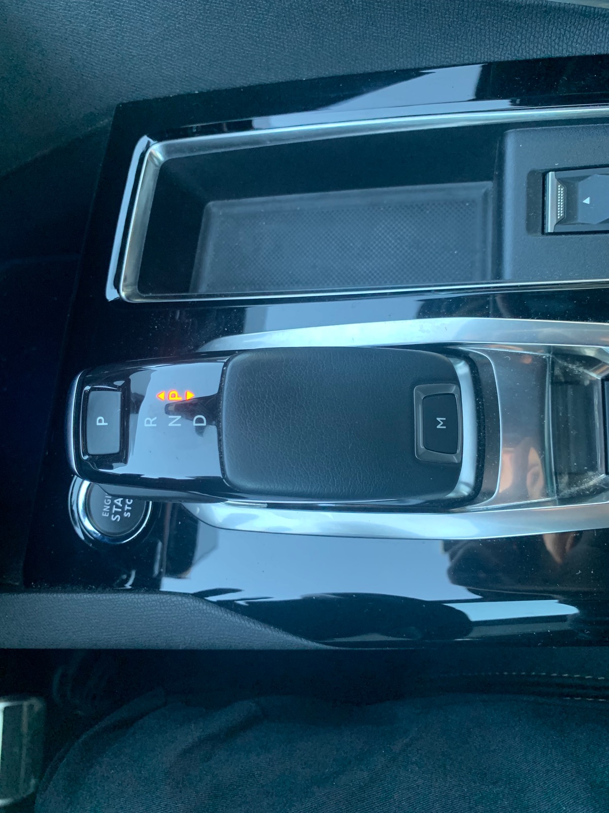 Peugeot 3008 130 ch | GT | Pack Alcantara | Pack City 2 | Hayon Motorisé avec accès Mains Libres