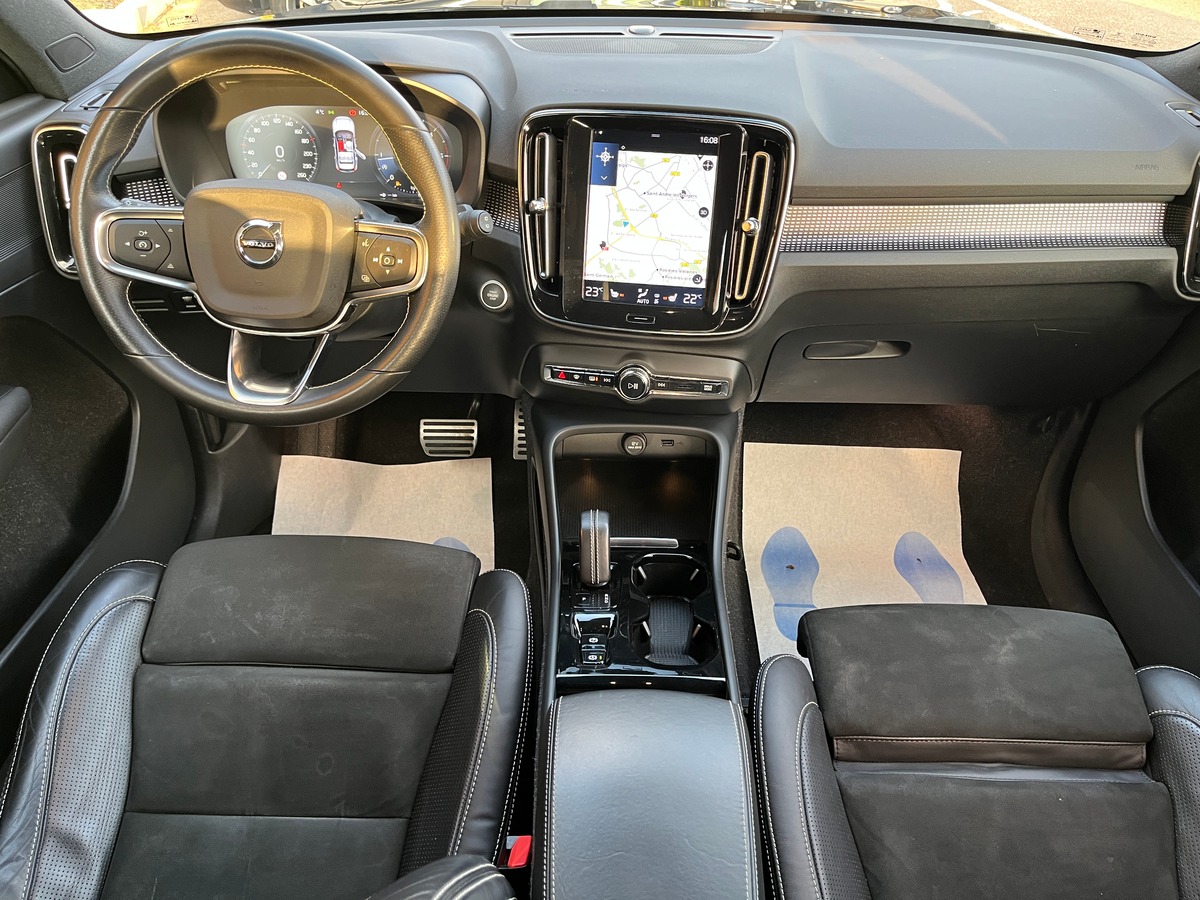 Volvo XC40 D3 2.0 TDi Geartronic8 150 R DESIGN Boîte automatique