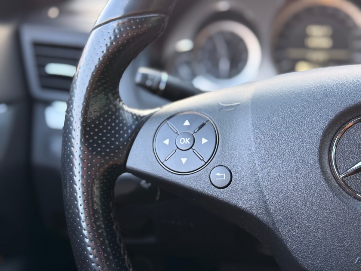 Mercedes-Benz Classe E (207) Avantgarde Phase 2 Coupé 220 CDi 2.1 CDI 7G-TRONIC 163 cv - Boîte auto