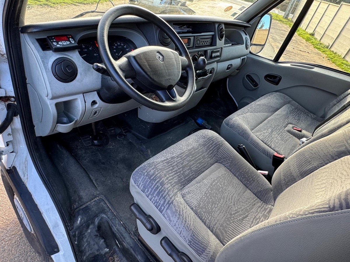 RENAULT Master 2.5 DCI 115 ch Frigorifique