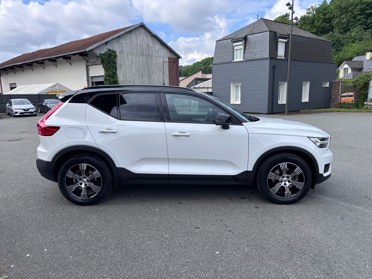 Volvo XC40 2.0 T6 HYBRID - TVA RECUPERABLE - Attelage électrique